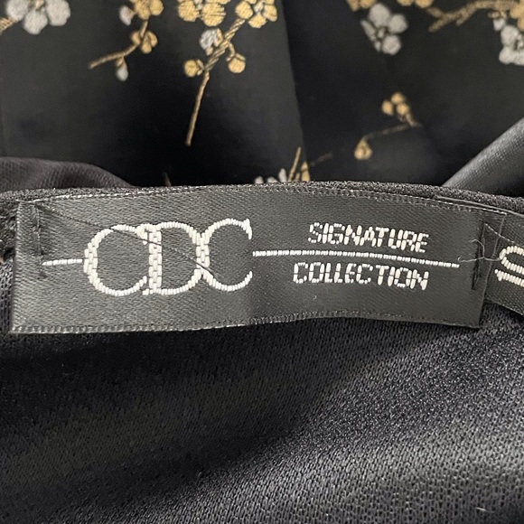 90s Sheer Mesh Asian Inspo Top - Picture 8 of 10